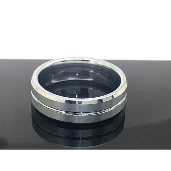 Men's Wedding Band Silver Tungsten Stainless Steel 8mm Ring Size 13.5 - Picture 2 of 14